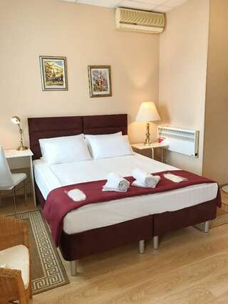 Мини-отель N-House Hotel Москва 2-местный номер комфорт улучшенный-7